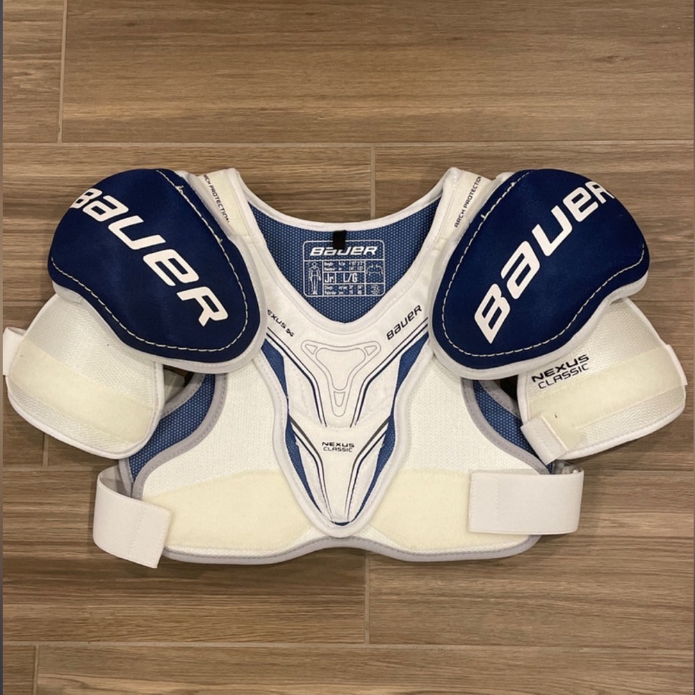 Bauer Hockey Shoulder Pads- Junior Large